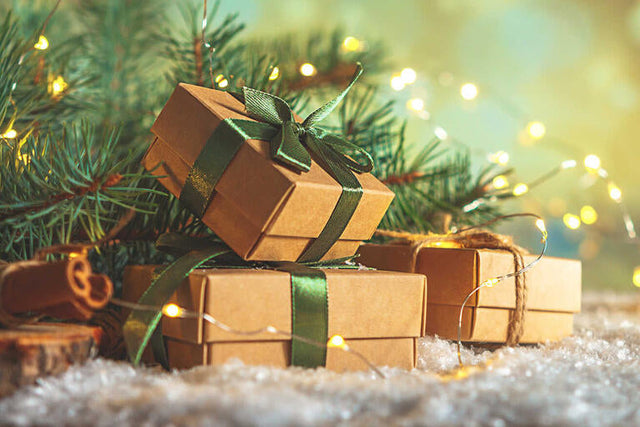 Geschenke und Dekor