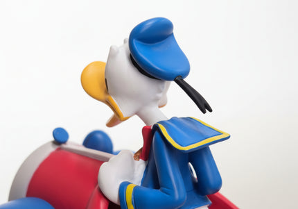 Donald Duck im Auto 313