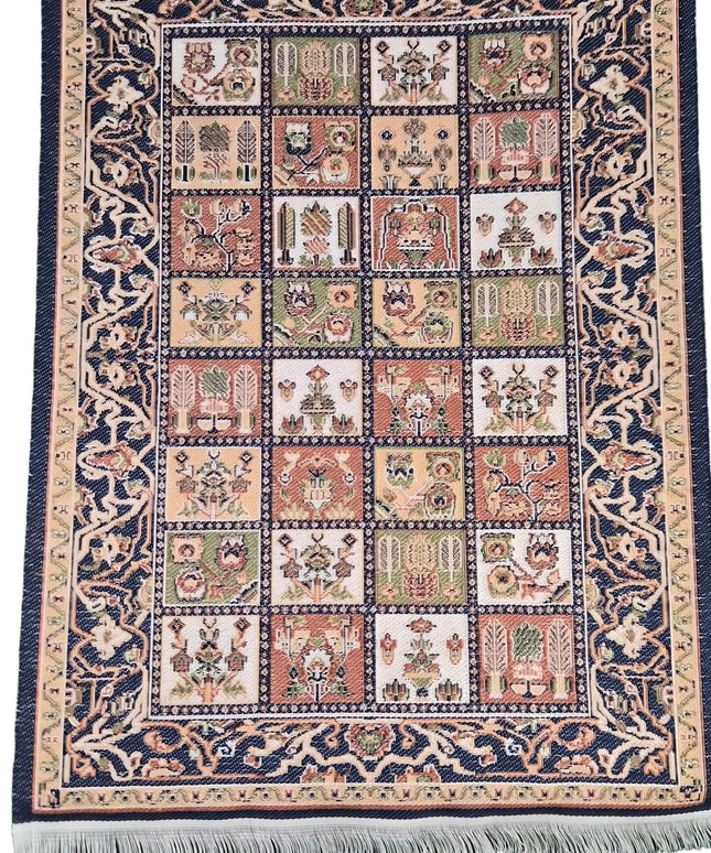 Orientalische Teppiche  Diverse Farben und Muster