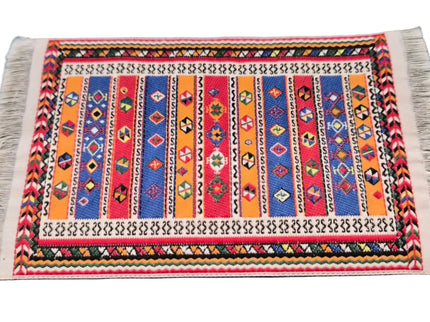 Orientalische Teppiche  Diverse Farben und Muster