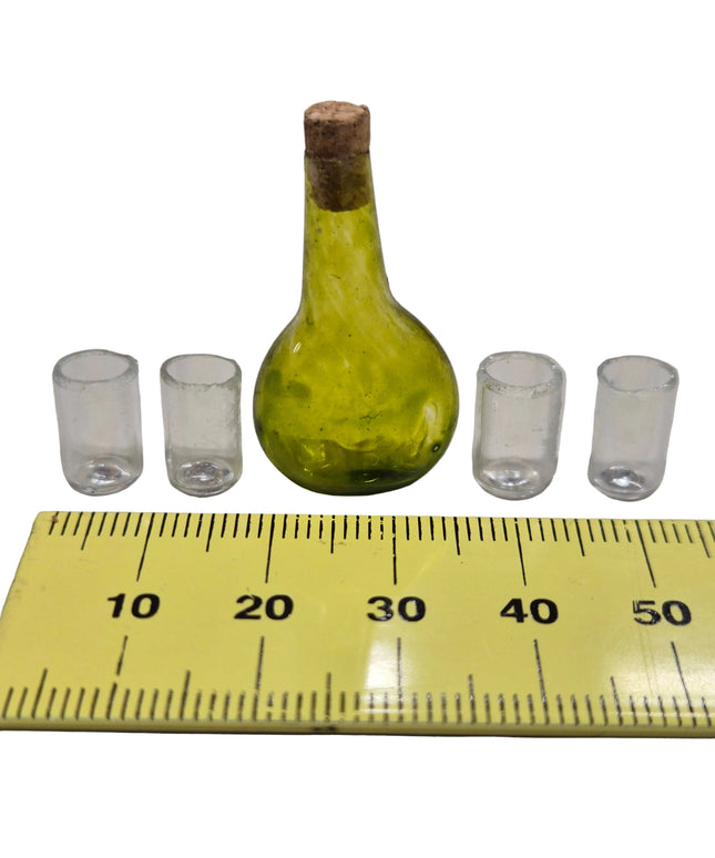 Flasche mit vier Gläser 1:12 – für das Puppenhaus