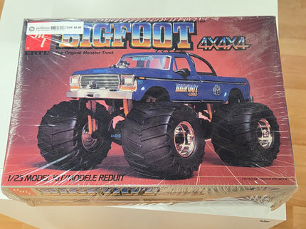 AMT ERTL Bigfoot 4x4x4