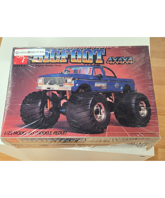 AMT ERTL Bigfoot 4x4x4