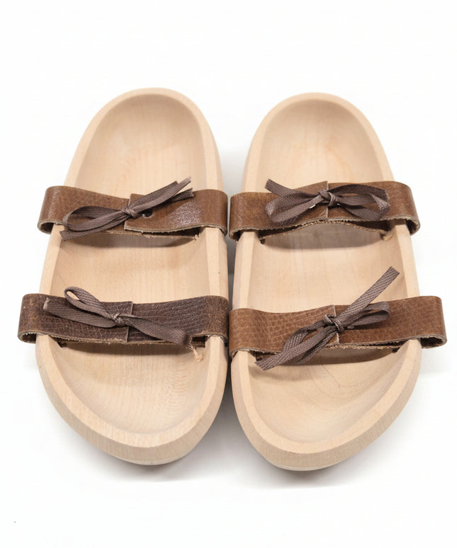 Puppen Sandalen aus Holz mit Lederbändel