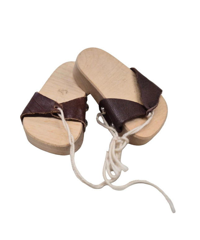 Puppen Sandalen aus Holz mit Lederbändel