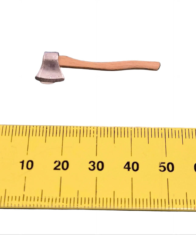 Holz Axt für Puppenhaus 1:12