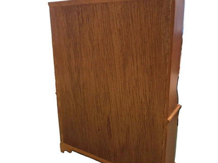 Geschirrschrank  1:12  Puppenhaus  Zubehör