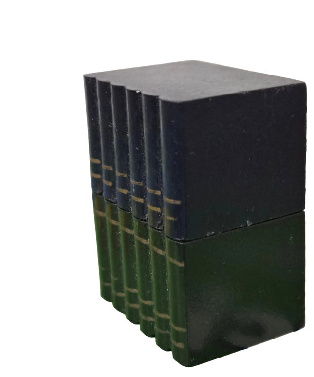 Bücher Set aus Holz für Bibliothek 1:12 – Puppenhaus Zubehör