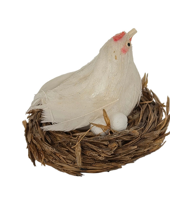Huhn im Korb mit Eiern – Puppenhaus 1:12