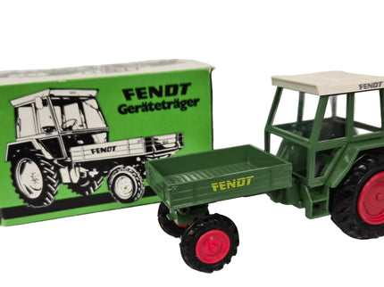 Fendt - Traktor und Geräteträger Cursor Modell
