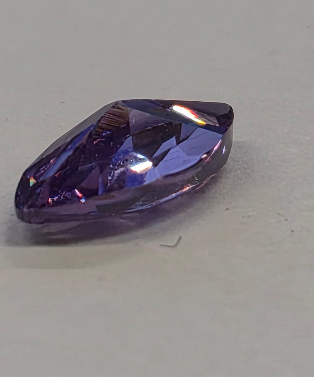 Synthetischer Zirkonia – Navette 8 x 4