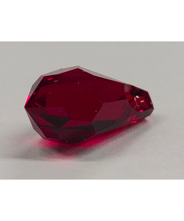 Glastropfen 11 x 5.5 von Swarovski in Granatrot