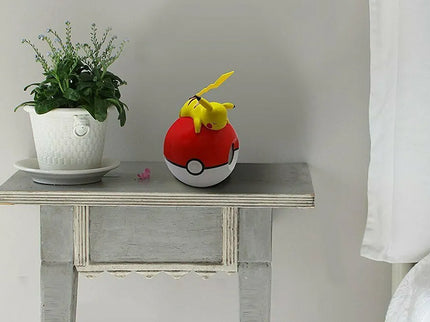 Pokémon - Digitaler Radiowecker liegender Pikachu (LED-Lampe)