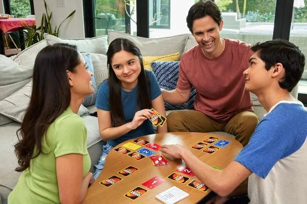 Mattel Games - UNO Zero - Kartenspiel für Kinder
