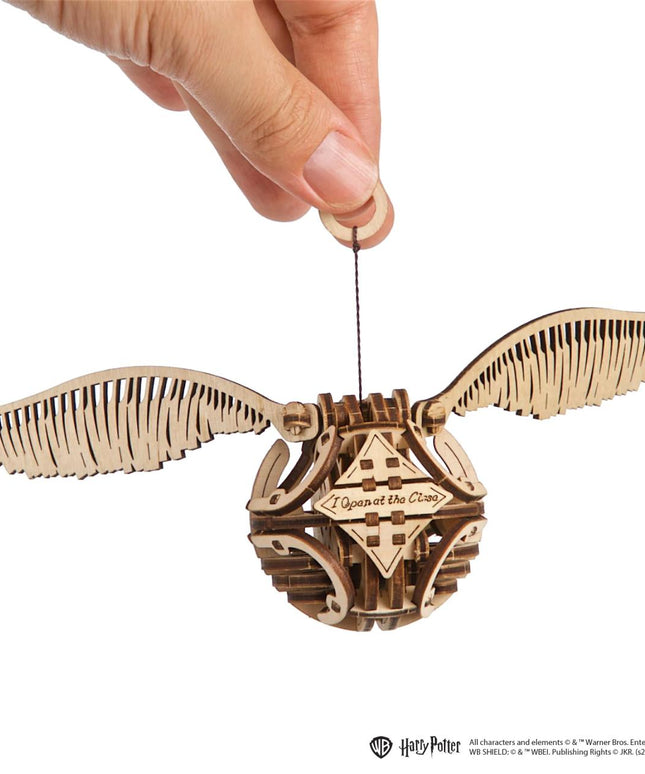 UGEARS 70237 - Harry Potter Golden Snitch - 3D Holzbausatz