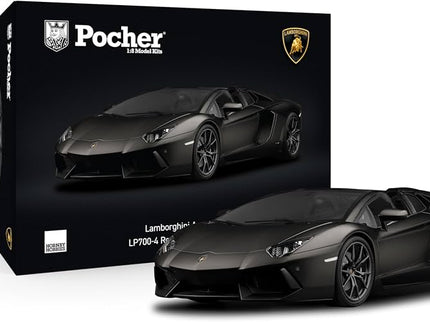Lamborghini Aventador LP700-4 Roadster Nero Nemesis 1:8