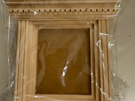 Holzfenster 1:12 mit Verzierung – Euro-Mini's Puppenhaus  Zubehör