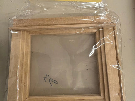 Holzfenster 1:12 mit Verzierung – Euro-Mini's Puppenhaus  Zubehör