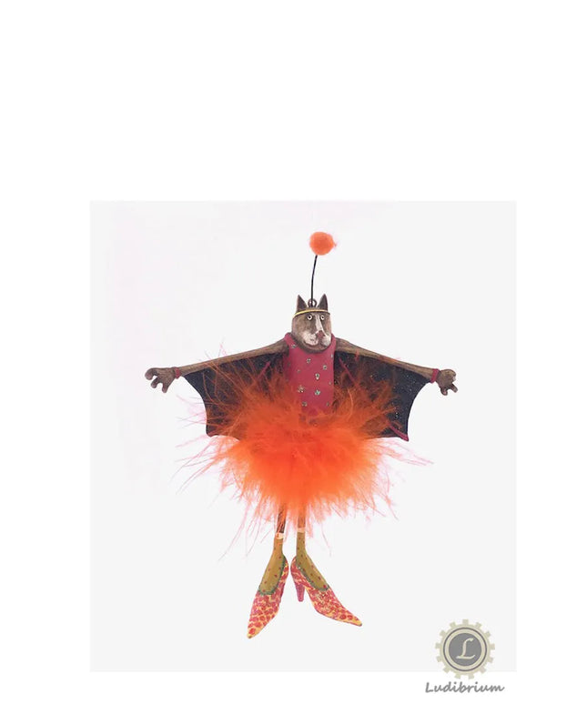 woo_src:https://ludibrium.ch/wp-content/uploads/2019/02/Bat-Cat-Sister-Halloween-Or.jpg