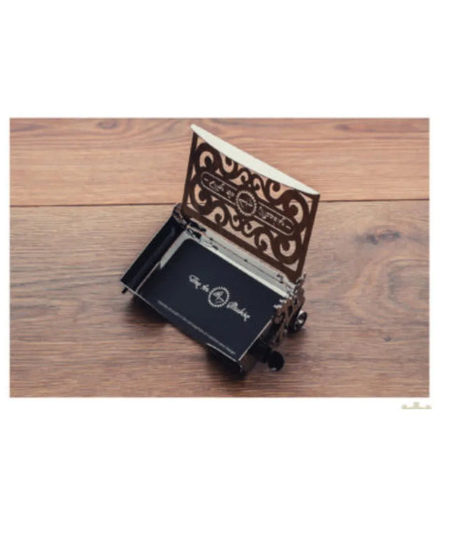 woo_src:https://ludibrium.ch/wp-content/uploads/2020/01/Card-Case1-1.jpg