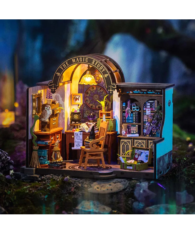 Rolife- DG106 - DIY Miniatur House - The Magic Study - 3D Holzpuzzle