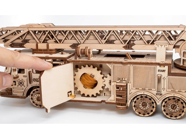 EWA - 3D Feuerwehrauto - Holzbausatz
