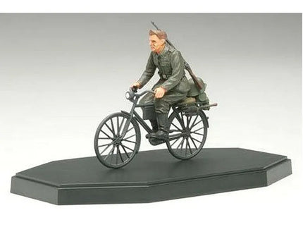 woo_src:https://ludibrium.ch/wp-content/uploads/2019/03/Soldat-mit-Fahrrad.jpg