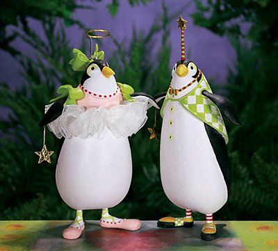 woo_src:https://ludibrium.ch/wp-content/uploads/2018/01/krinkles-pinguin-weibchen-siehe-bild-pinguin-links.png