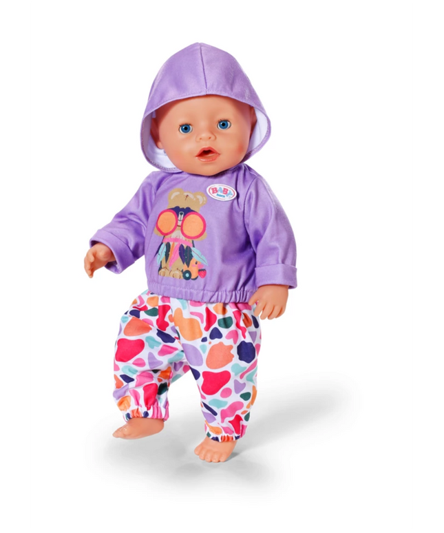 woo_src:https://ludibrium.ch/wp-content/uploads/2025/07/ludibrium-Hoodie-outfit1.png