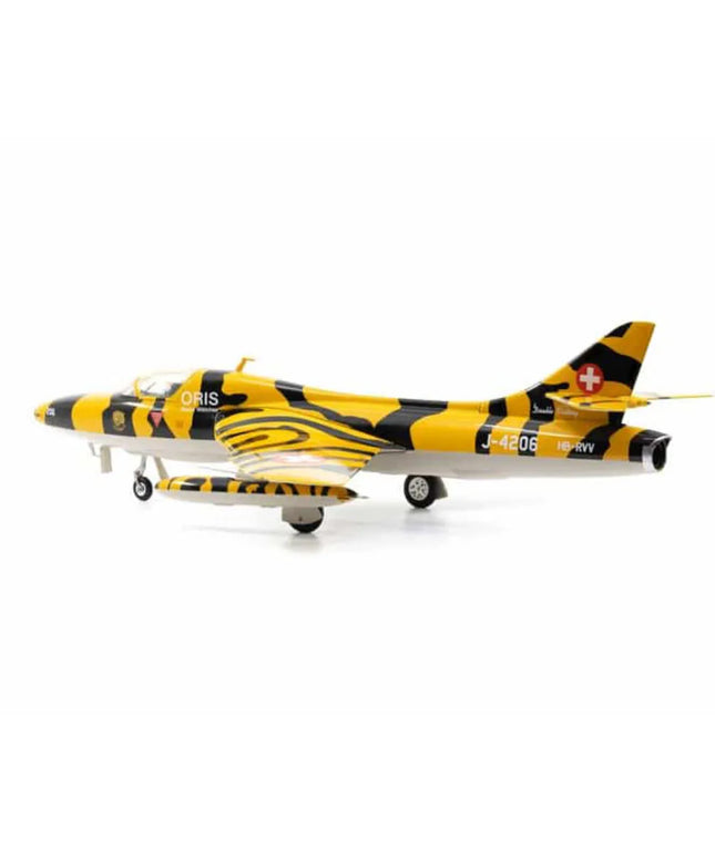 woo_src:https://ludibrium.ch/wp-content/uploads/2024/03/ludibrium-ace-Hawker-Hunter-T.Mk_.68.2.jpg