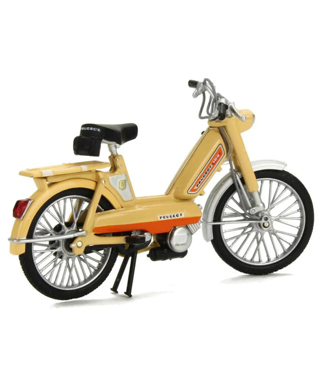 woo_src:https://ludibrium.ch/wp-content/uploads/2024/03/ludibrium-novev-peugeot-moped.jpg
