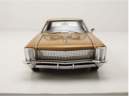 woo_src:https://ludibrium.ch/wp-content/uploads/2025/06/ludibrium-welly-Buick3.png