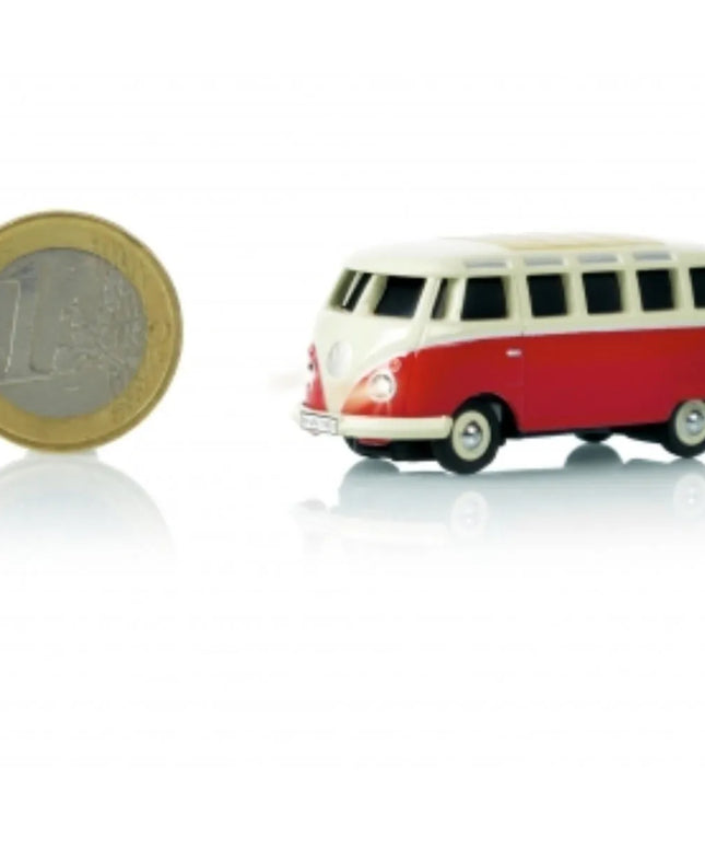 woo_src:https://ludibrium.ch/wp-content/uploads/2019/02/ludibrium%E2%80%93Carson-VW-Bus-t1-samba.1jpg.jpg