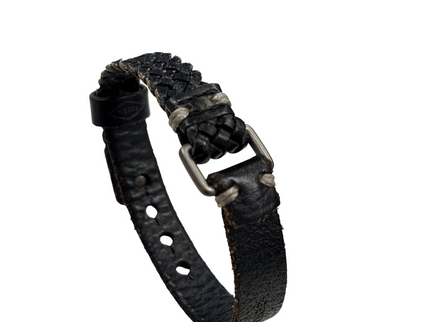 woo_src:https://ludibrium.ch/wp-content/uploads/2025/09/ludibrium%E2%80%93Lederarmband-schwarz.png