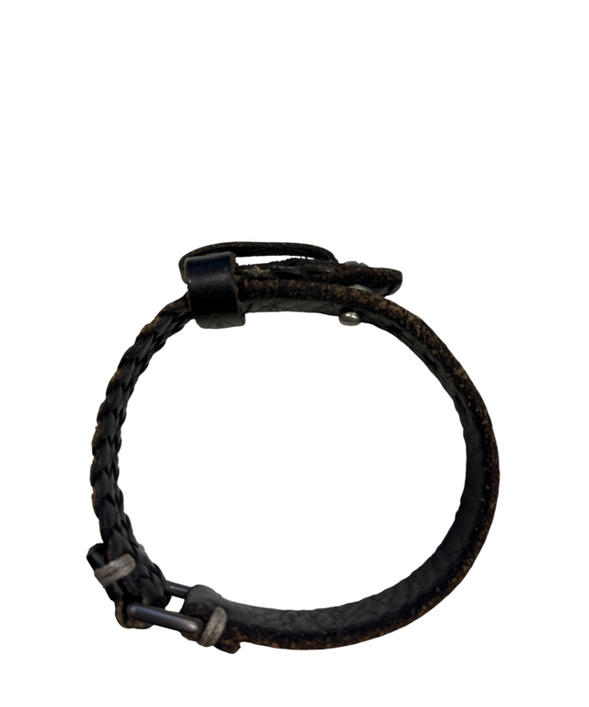 woo_src:https://ludibrium.ch/wp-content/uploads/2025/09/ludibrium%E2%80%93Lederarmband-schwarz2.png