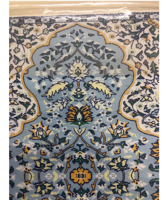woo_src:https://woo.ludibrium.ch/wp-content/uploads/2024/06/ludibrium%E2%80%93Teppich-hellblau223.82.1.jpg