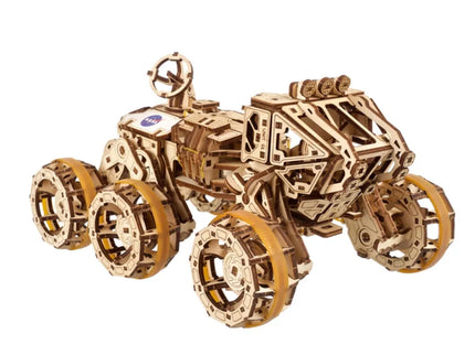 woo_src:https://ludibrium.ch/wp-content/uploads/2023/04/ludibrium%E2%80%93Ugears-bemannter-Mars-Rover.jpg