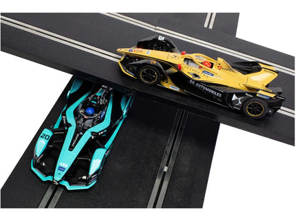 woo_src:https://woo.ludibrium.ch/wp-content/uploads/2022/09/ludibrium%E2%80%93scalextric-formula.1.jpg