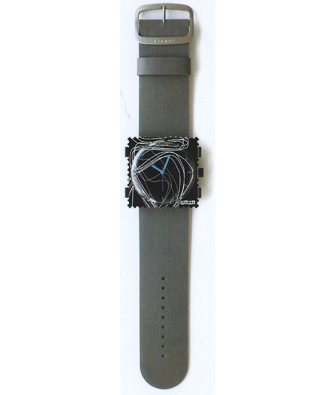 woo_src:https://ludibrium.ch/wp-content/uploads/2018/01/s-t-a-m-p-s-armband-classic-leather-grau.png