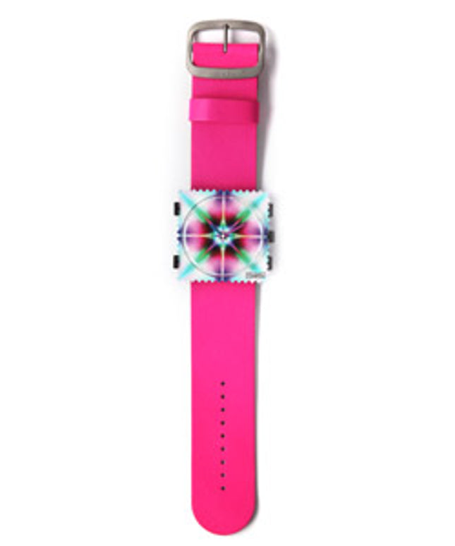 woo_src:https://ludibrium.ch/wp-content/uploads/2018/01/s-t-a-m-p-s-armband-hot-pink.png