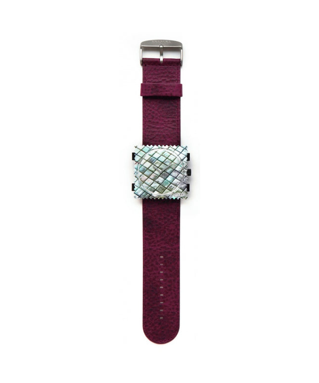 woo_src:https://ludibrium.ch/wp-content/uploads/2018/01/s-t-a-m-p-s-armband-jack-smart-violet.png