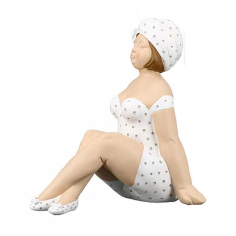 Ludibrium-Figur "Becky" sitzend mit gekreuzten Beinen - weiss mit grauen Pünktchen