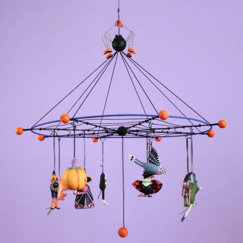 Ludibrium-Krinkles - Halloween - Webster Mini Ornament Display