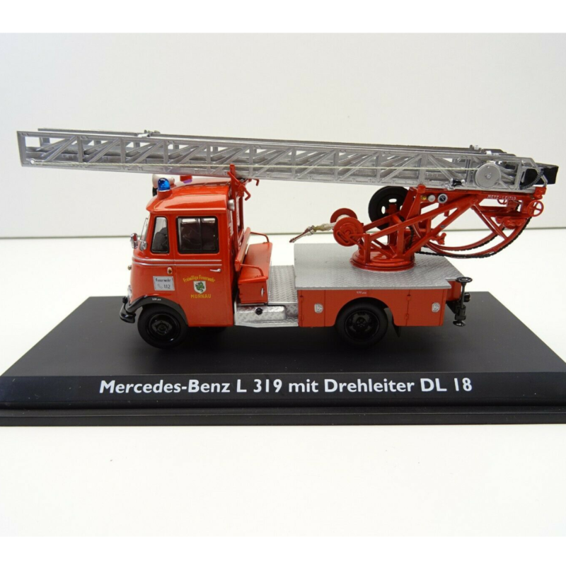 Ludibrium-SCHUCO - Mercedes-Benz L 319 Feuerwehr mit Drehleiter DL18 1:43