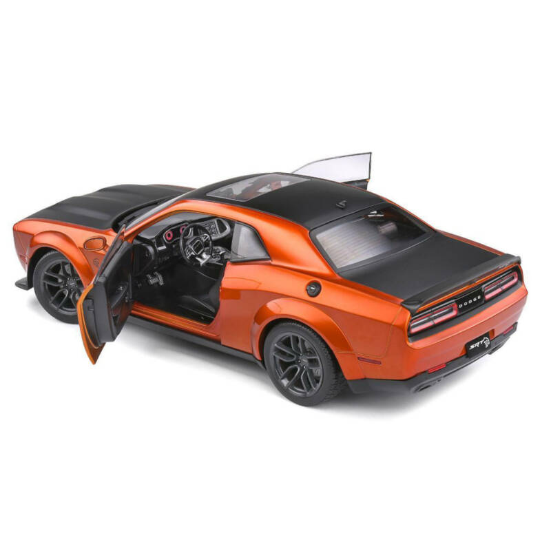 Ludibrium-Solido S 1805703 - Dodge Challenger SRT Widebody orange 1:18