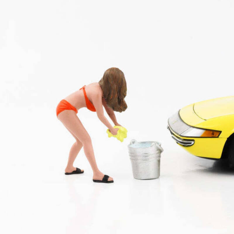 Ludibrium-American Diorama - Bikini Car Wash Girl Cindy - Figure 1:18