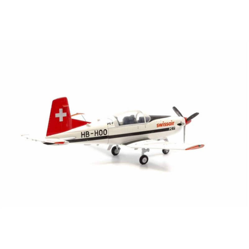 ACE 0011715 - Pilatus PC-7 HB-HOO - 1:72