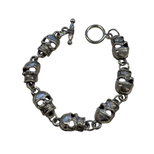 Herren Armband - Metall mit Totenköpfen – 21 cm lang, 1,4 cm breit